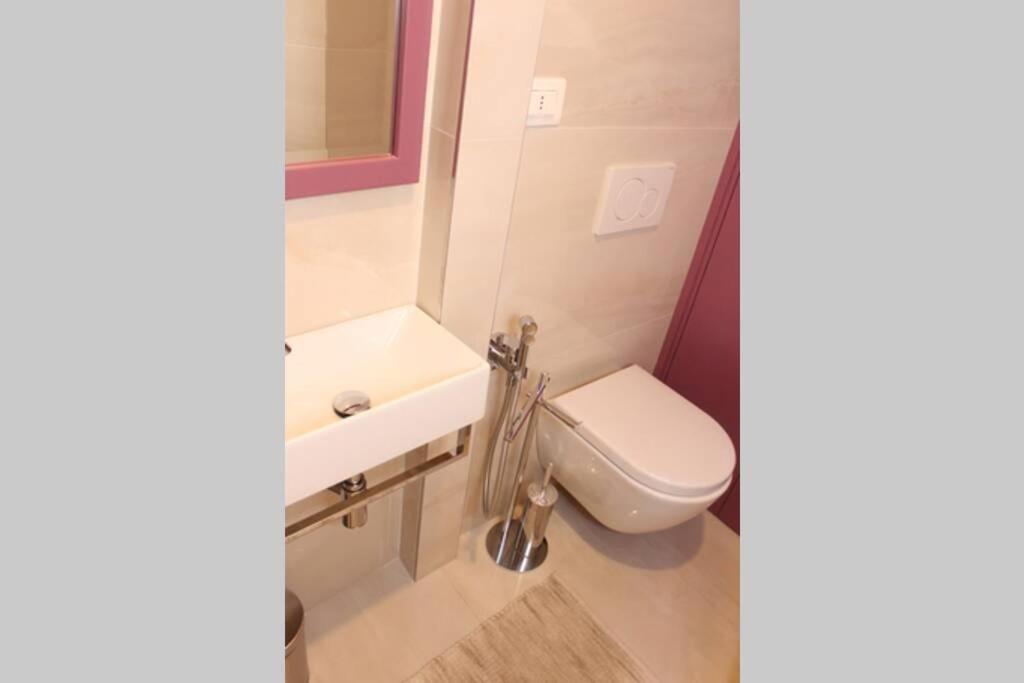Art Apartment Santa Croce Suite Firenze Eksteriør billede