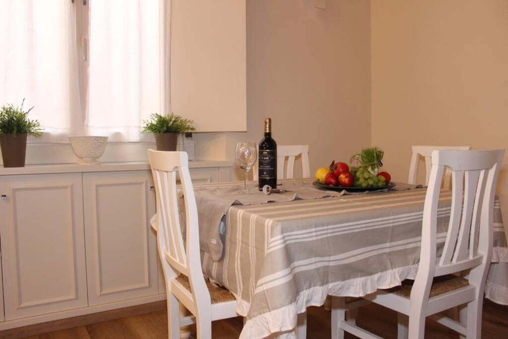 Art Apartment Santa Croce Suite Firenze Eksteriør billede