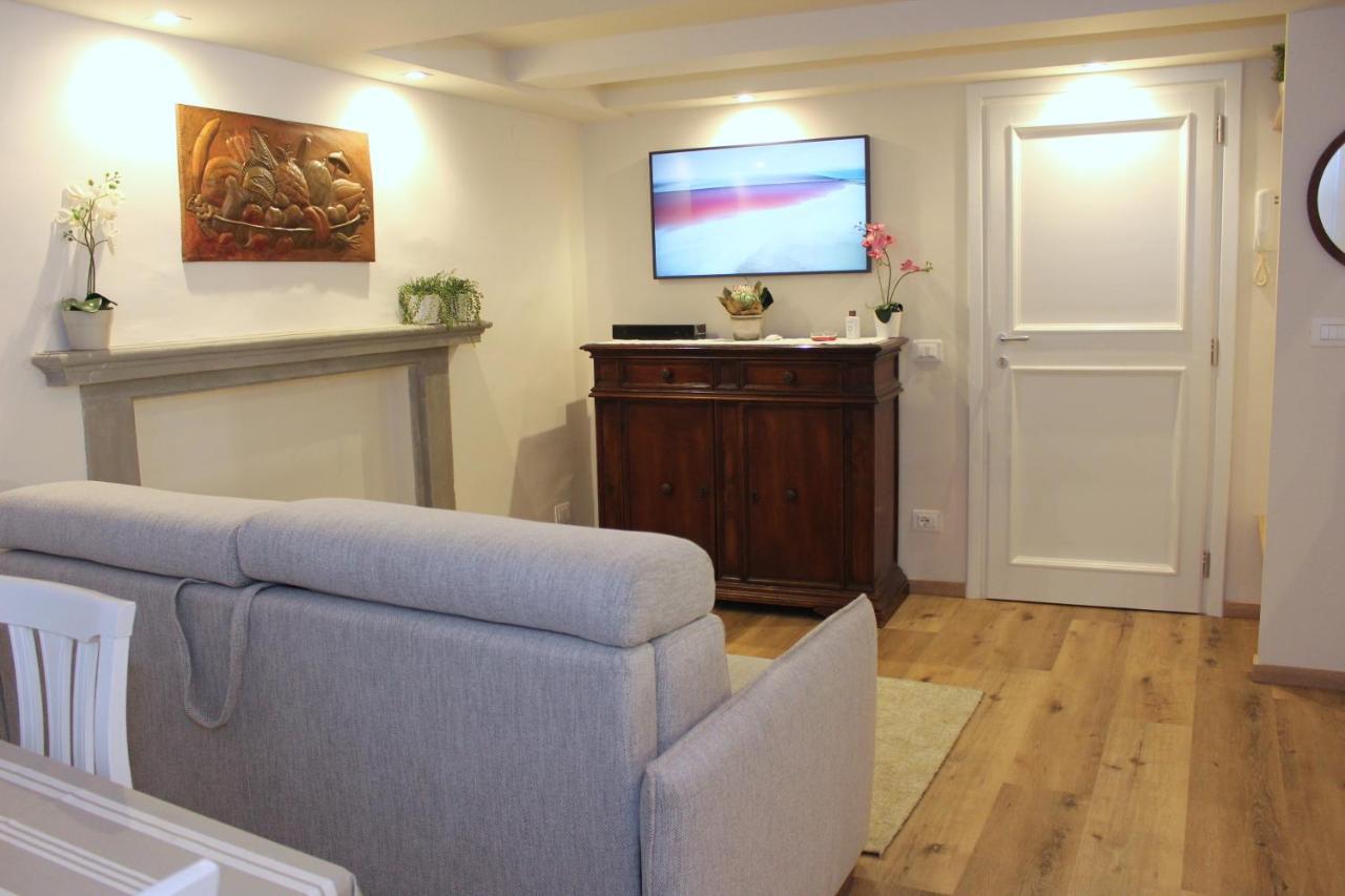 Art Apartment Santa Croce Suite Firenze Eksteriør billede