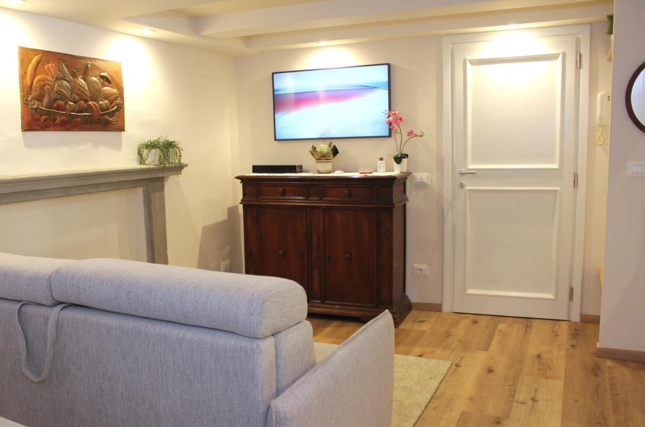 Art Apartment Santa Croce Suite Firenze Eksteriør billede